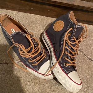 Women’s converse wedge shoes